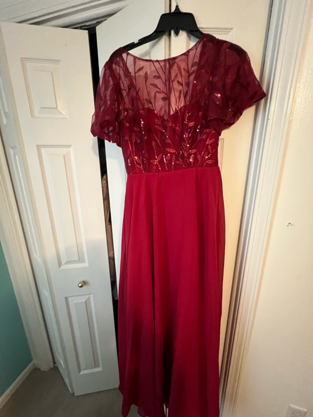 Elegant Burgundy Embellished Women's Wedding Dress